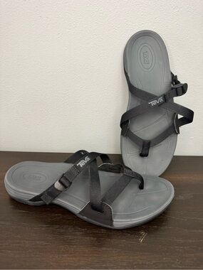Teva Ascona Flip Sporty Sandals Women’s Size 9 Black & Grey REPREVE Eco-Friendly
